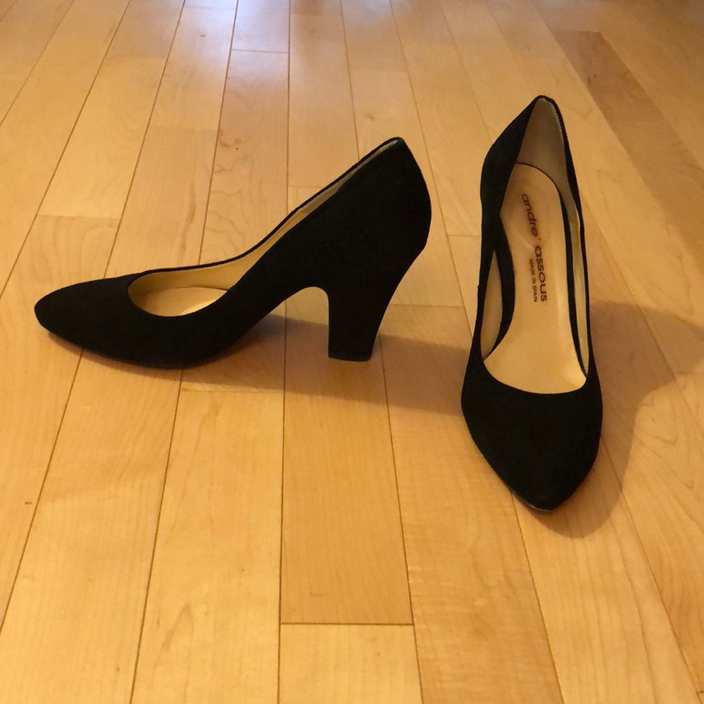 Black Suede Pumps